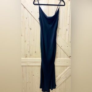 ❤️❤️NWOT Reset by Jane Formal Soft Rayon Adjustable Strap Black Maxi Dress